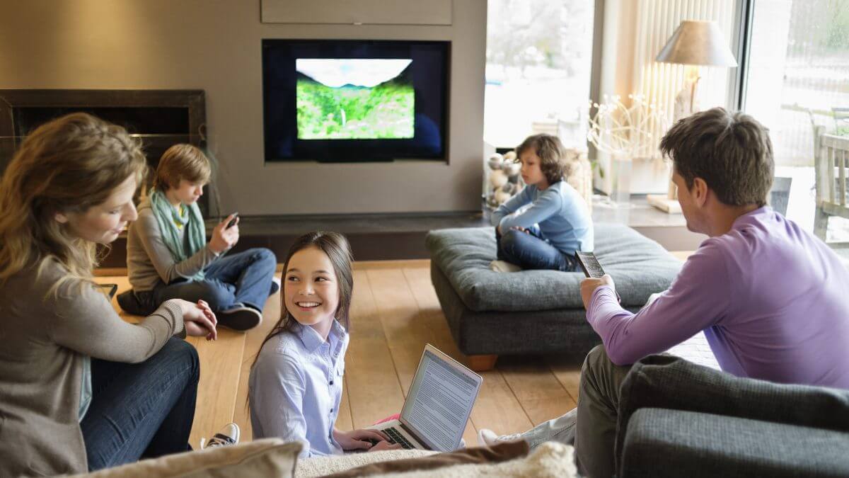 Family using Spectrum services